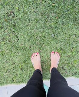 Izabella Camargo feet photo 1