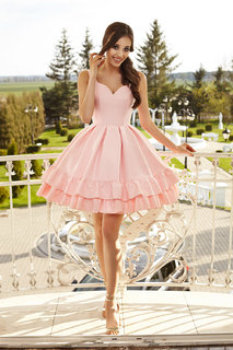 Izabella Krzan feet photo thumbnail