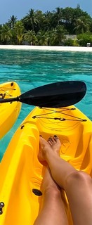 Izabella Krzan feet photo thumbnail