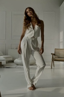 Izabella Krzan feet photo thumbnail