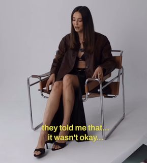 Izabella Krzan feet photo thumbnail