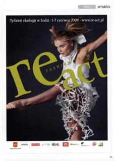 Izabella Miko feet photo thumbnail