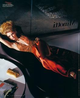 Izabella Miko feet photo thumbnail