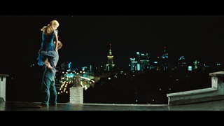 Izabella Miko feet photo thumbnail