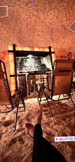 Izabella Miko feet photo thumbnail