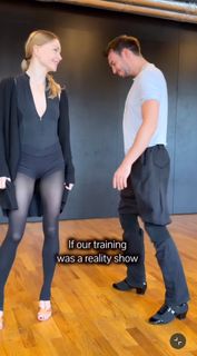 Izabella Miko feet photo 5