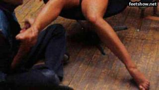 Izabella Scorupco feet photo thumbnail