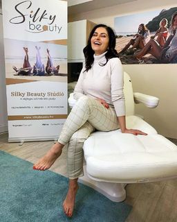 Izabella Varga feet photo 5