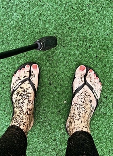 Izzi Warner feet photo 14