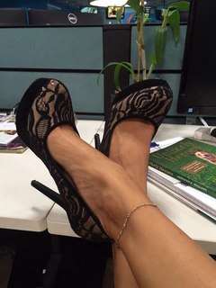 Jacey Birch feet photo thumbnail