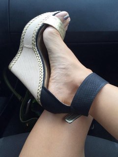 Jacey Birch feet photo thumbnail