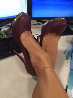 Jacey Birch feet photo thumbnail