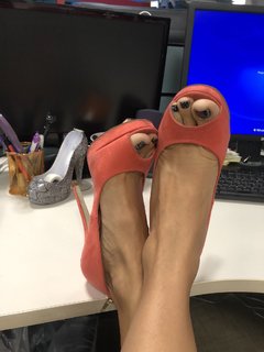 Jacey Birch feet photo thumbnail