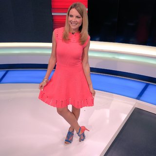 Jacey Birch feet photo thumbnail