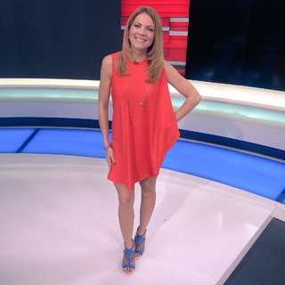 Jacey Birch feet photo thumbnail