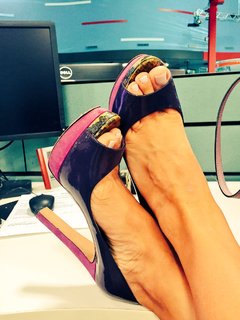 Jacey Birch feet photo thumbnail