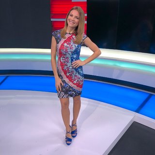 Jacey Birch feet photo thumbnail