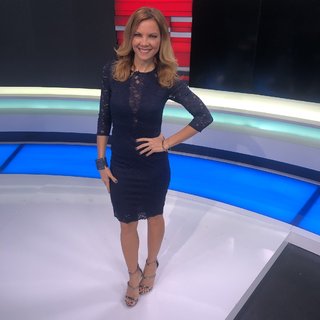 Jacey Birch feet photo thumbnail