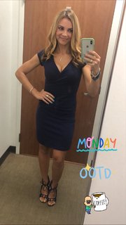 Jacey Birch feet photo thumbnail