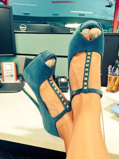 Jacey Birch feet photo thumbnail