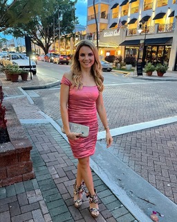 Jacey Birch feet photo thumbnail