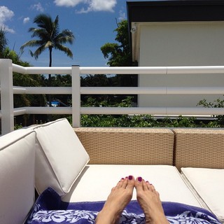 Jacey Birch feet photo thumbnail