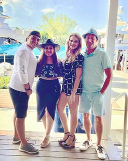 Jacey Birch feet photo thumbnail