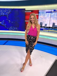 Jacey Birch feet photo thumbnail