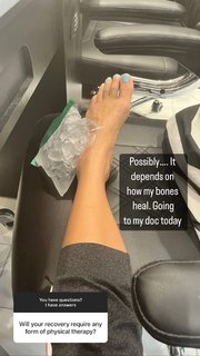 Jacey Birch feet photo thumbnail