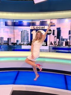 Jacey Birch feet photo thumbnail