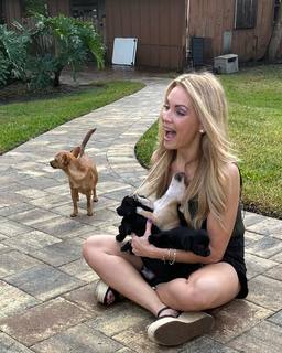 Jacey Birch feet photo thumbnail