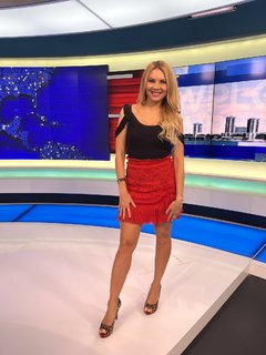 Jacey Birch feet photo thumbnail