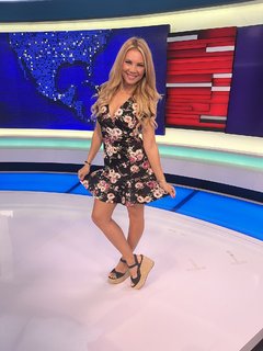 Jacey Birch feet photo thumbnail