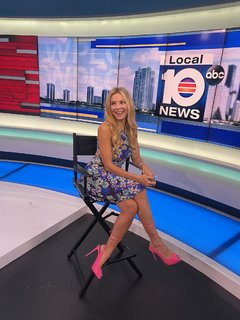 Jacey Birch feet photo thumbnail