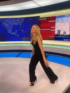 Jacey Birch feet photo thumbnail