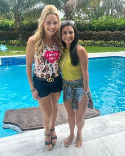 Jacey Birch feet photo thumbnail