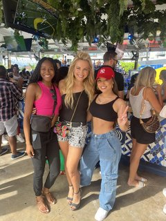 Jacey Birch feet photo thumbnail