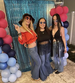 Jacey Birch feet photo thumbnail