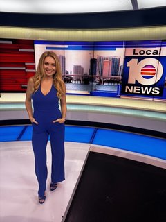 Jacey Birch feet photo thumbnail