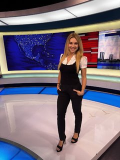 Jacey Birch feet photo thumbnail