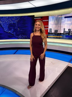 Jacey Birch feet photo thumbnail