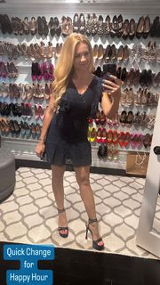 Jacey Birch feet photo thumbnail