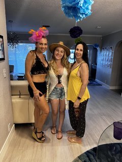 Jacey Birch feet photo thumbnail