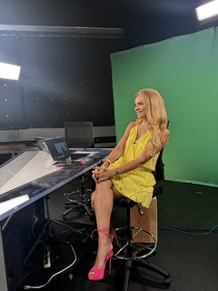 Jacey Birch feet photo thumbnail