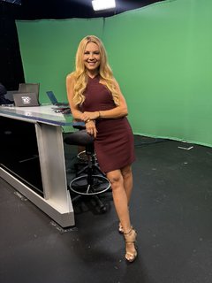 Jacey Birch feet photo thumbnail