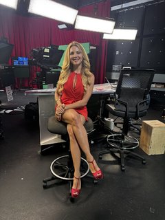 Jacey Birch feet photo thumbnail