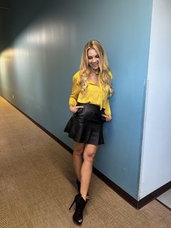 Jacey Birch feet photo thumbnail