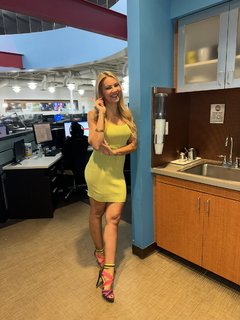 Jacey Birch feet photo thumbnail