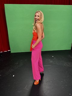 Jacey Birch feet photo thumbnail