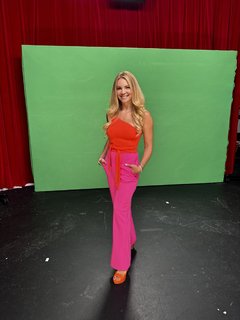 Jacey Birch feet photo thumbnail